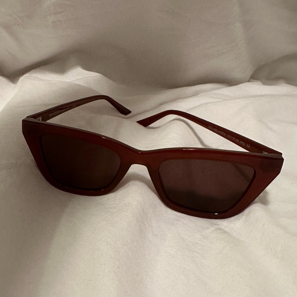 Diff Sunglasses - image 4